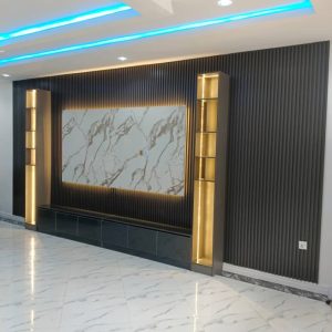 17FT media units installation / Lights